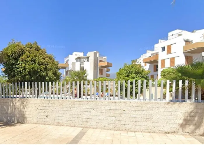 Stunning Chic Penthouse Retreat In Front Of The Apartment El Médano