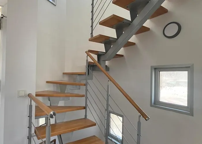 Stunning Chic Penthouse Retreat In Front Of The