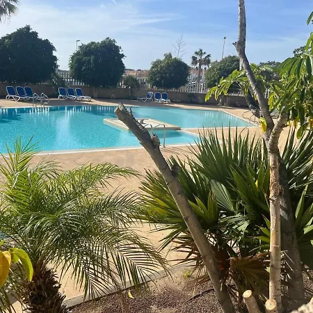 Appartement Stunning Chic Penthouse Retreat In Front Of The *