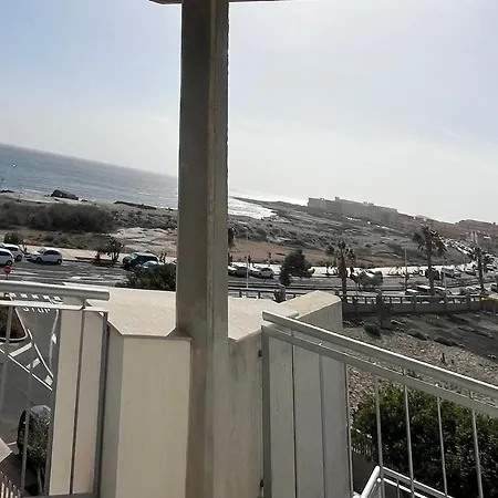 Stunning Chic Penthouse Retreat In Front Of The